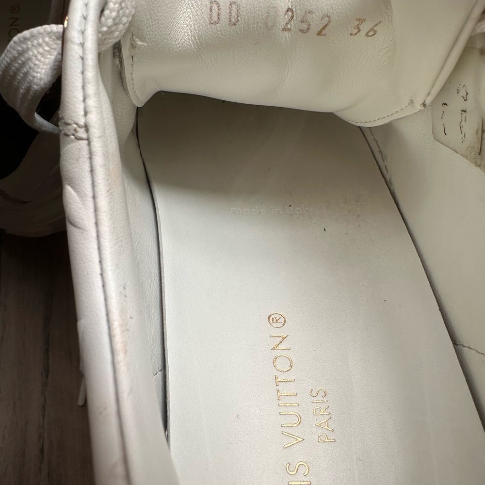 Louis Vuitton Time Out Sneaker - Picture 10 of 10